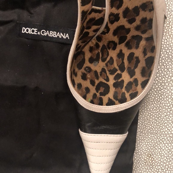 Dolce and Gabbana leather Black/White Tip Heels/leopard lining, size 36, 3” heel - Picture 9 of 11